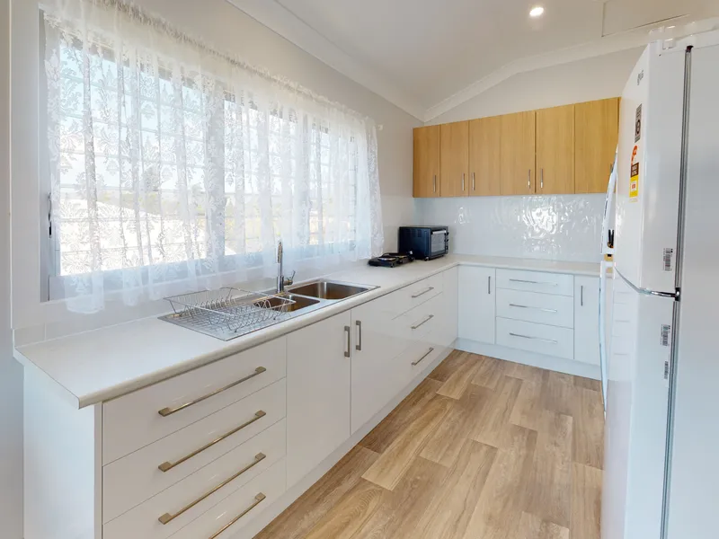 SHARE HOUSE - CLOSE TO CBD AND TRANSPORT