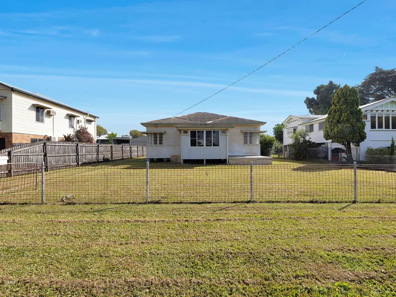 Charming 2-Bedroom Cottage on a Spacious 1011m² Block