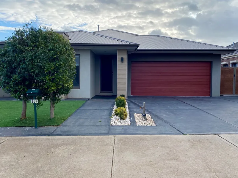 4 BEDROOM HOME