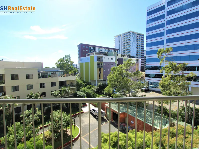 Spacious Apartment with Dual Balconies & Views