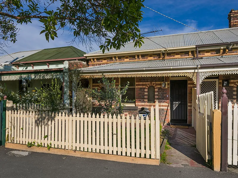 COSMOPOLITAN LIFESTYLE...