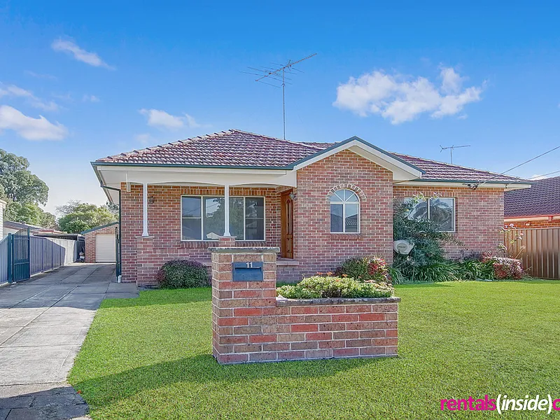 Beautiful 4 Bedroom Family Home!