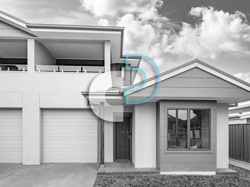 BOUTIQUE & BRAND NEW 