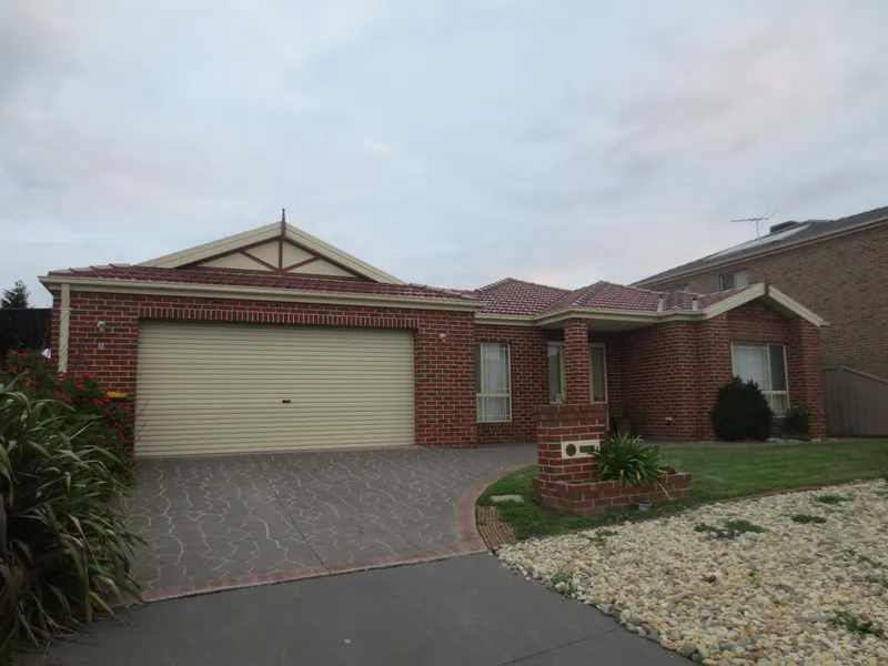 Executive Home in Hayston Valley Estate!