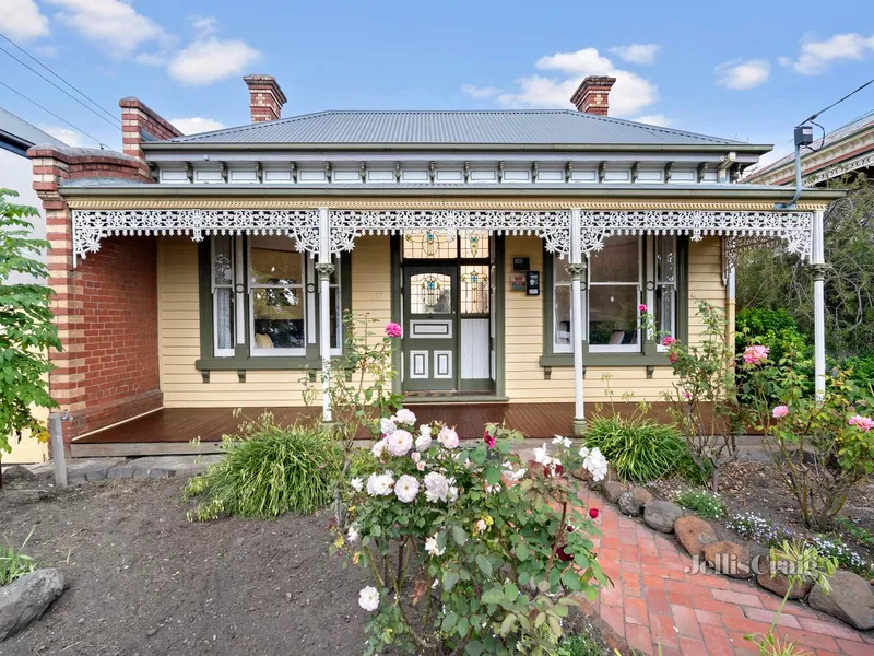 Classic Victorian on Victoria Street