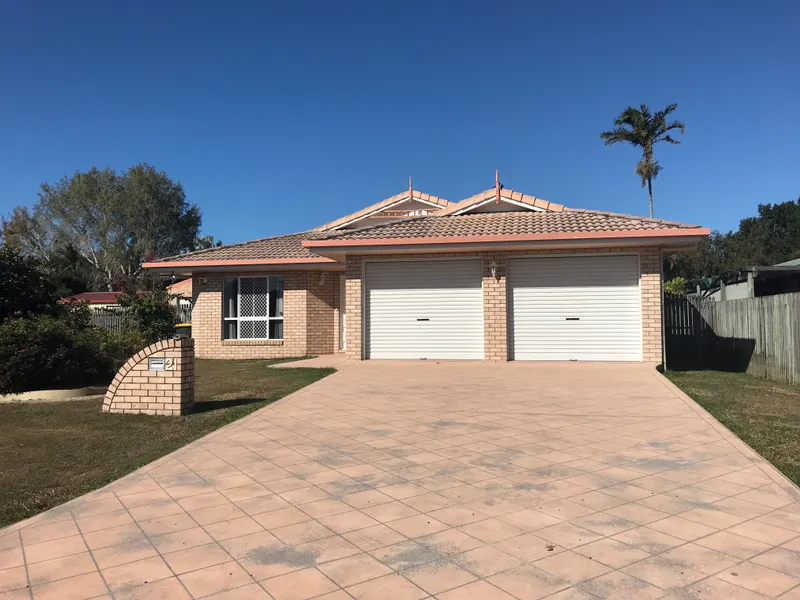 TERRIFIC POSITION PLUS A SHED