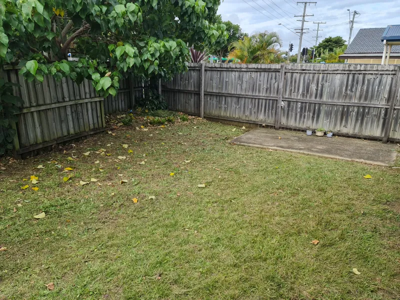 SPACIOUS BRICK DUPLEX VILLA WITH EXTRA LARGE GARDEN.