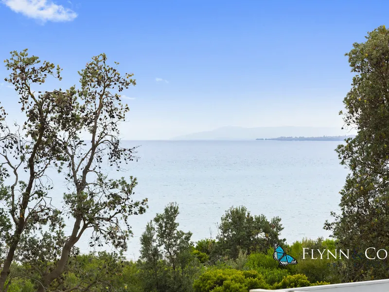 Luxurious Beachfront Property