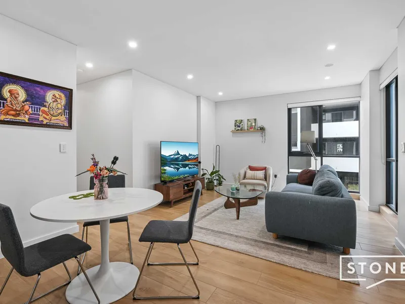 Well Presented Two Bedroom Unit In Sought After Location