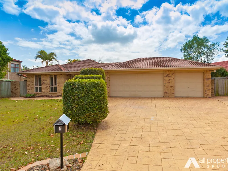 Huge HOME in Beautiful Parkinson Cul-De-Sac!!