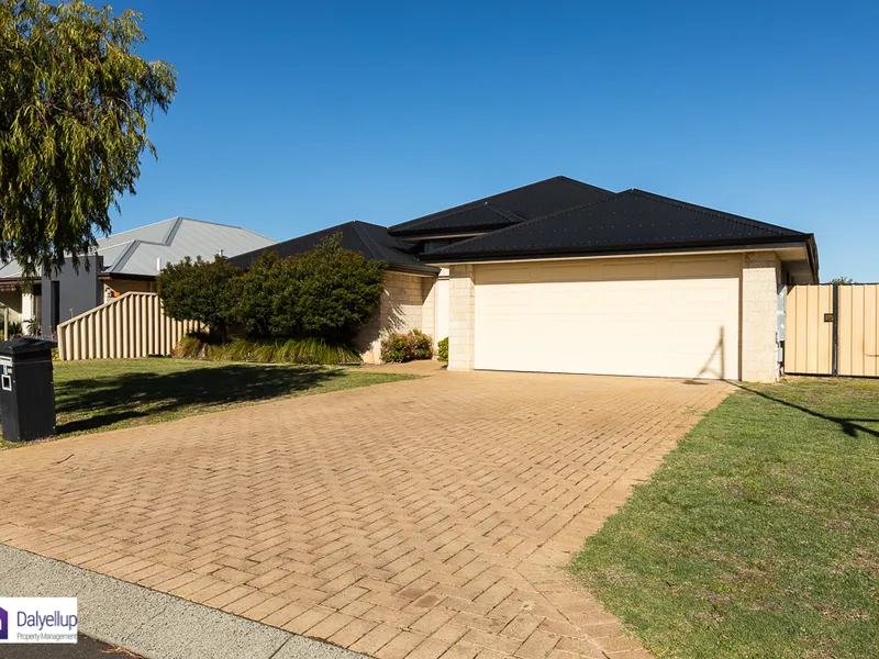 Large Family Home Close To Everything