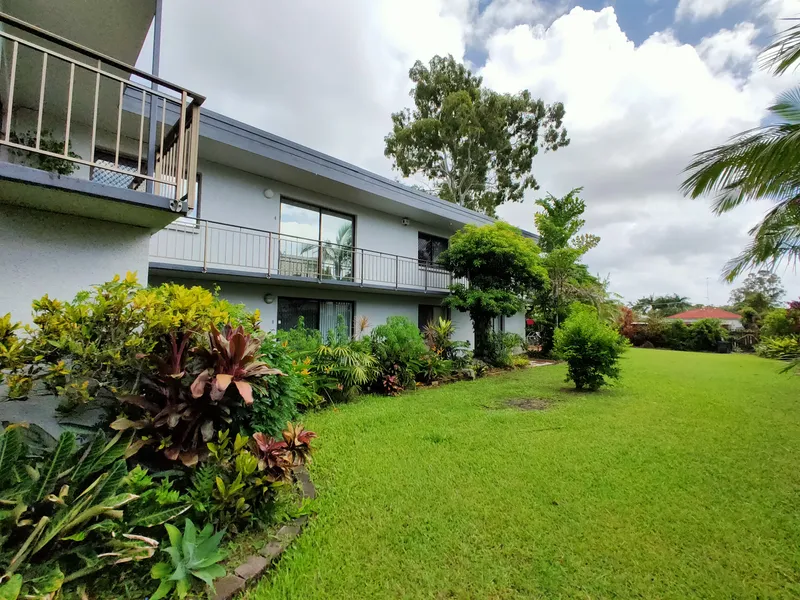 Neat and Tidy Central Tewantin Apartment