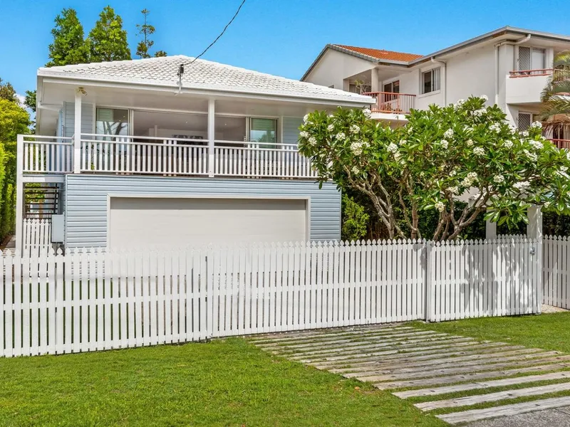 Picture Perfect Beach House In An Exclusive Mermaid Beach Pocket