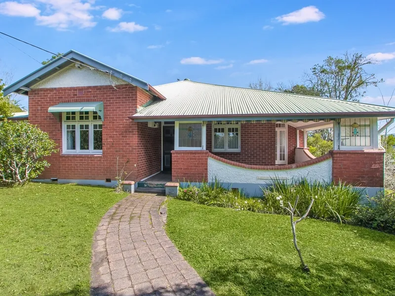 California Bungalow resting on an impressive 1233m² block