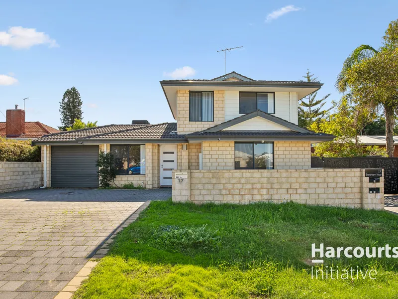 Elegant Double-Storey Front House