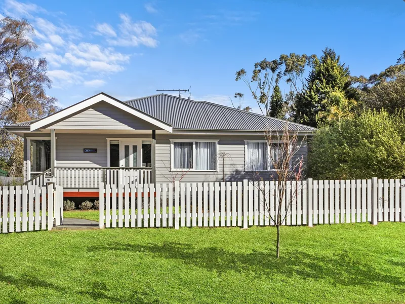 South Wentworth Falls Cottage - Turn Key Ready