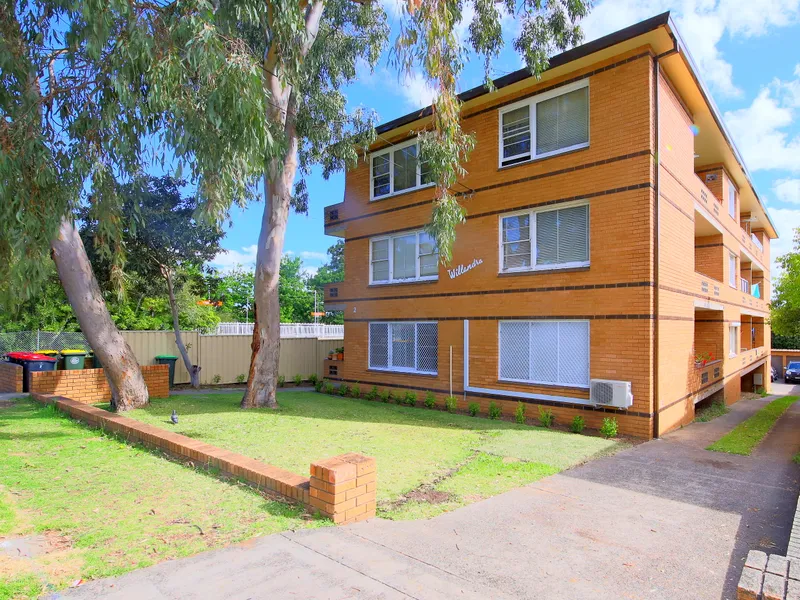 TO INSPECT THIS PROPERTY YOU MUST REGISTER PRIOR TO THE OPEN HOME
