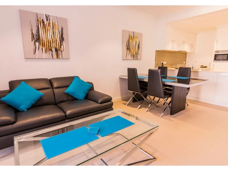LUXURY SUBIACO APARTMENT
