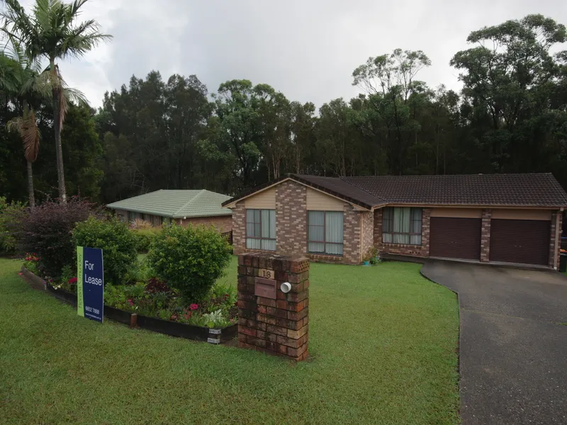 18 Soren Larsen Crescent, Boambee East