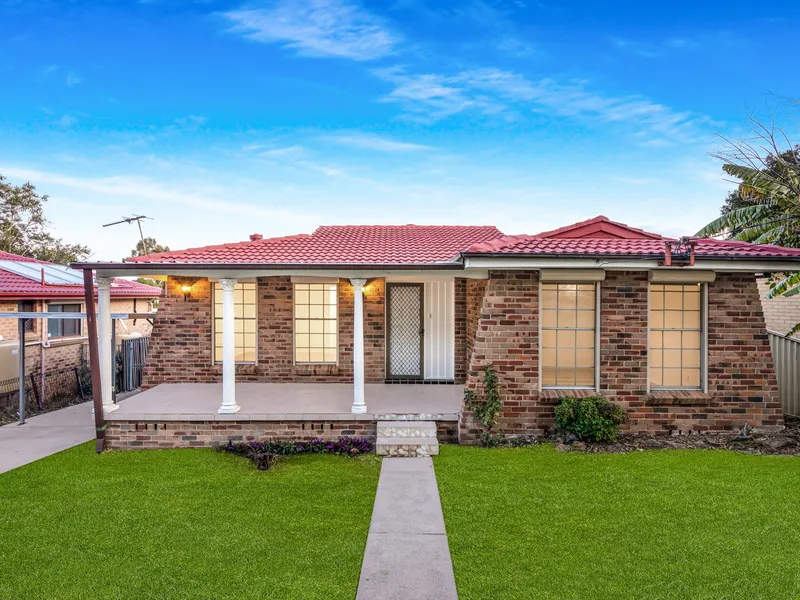 Renovated residence with spacious yards