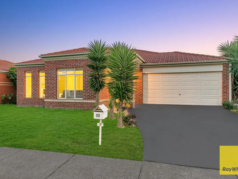 Park Facing Stunning Family Home.