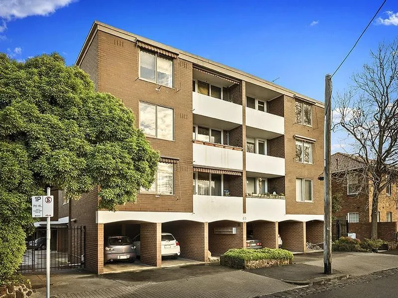 Well Presented Apartment in the Botanic Precinct