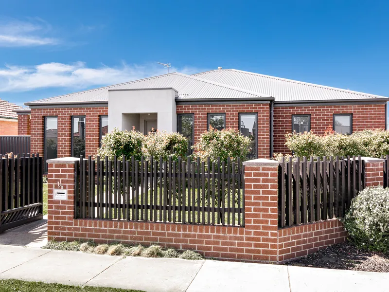 THREE BEDROOM TOWNHOUSE