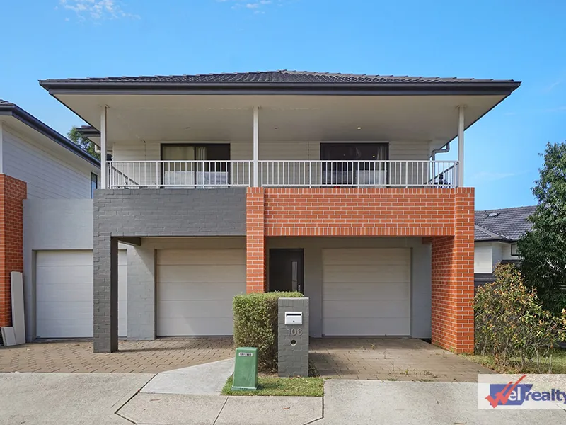 Unique 2 storey House by Fraser Properties!