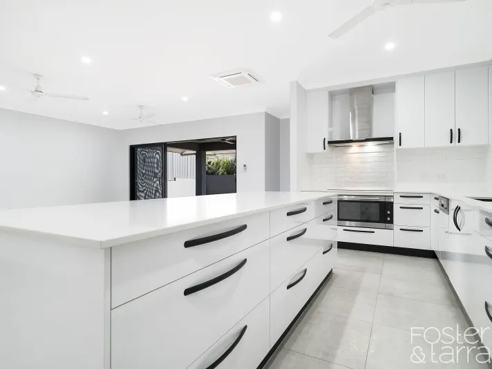 Excellent Quality, Energy Efficient Family Home in Quiet Neighbourhood