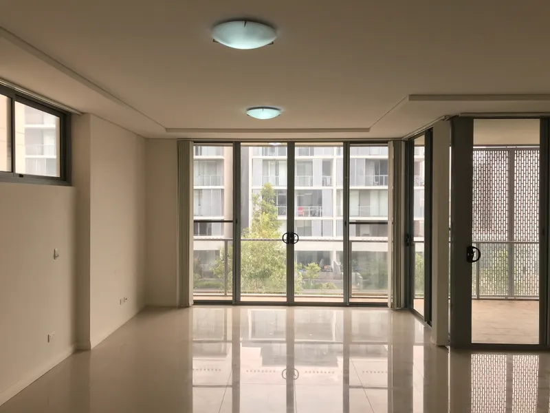 AS NEW APARTMENT RESORT LIFESTYLE