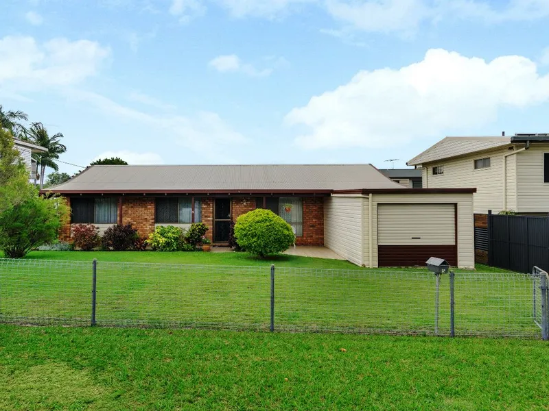 Kippa-Ring 3 Bedroom Family Home