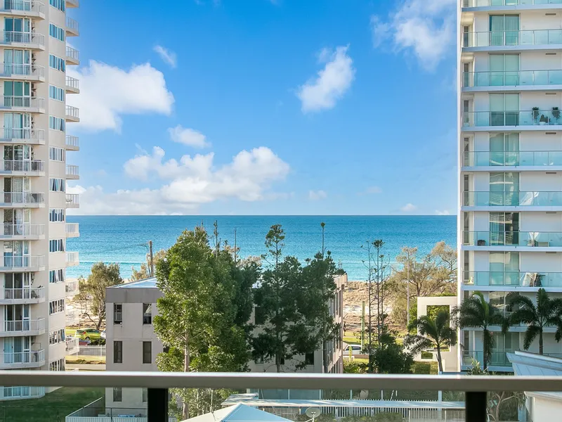 Beachside living in Absolute Luxury