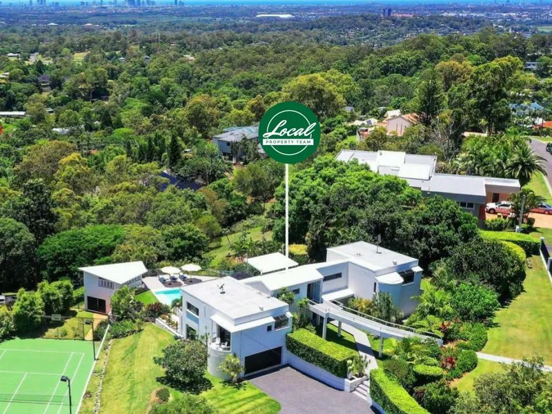 Beverley Hill Style Mansion