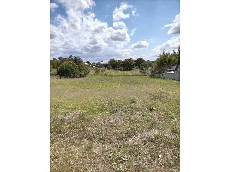 1 acre block of land in Gold Coast corridor