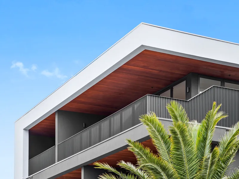 Stylish apartment living with entertainers balcony