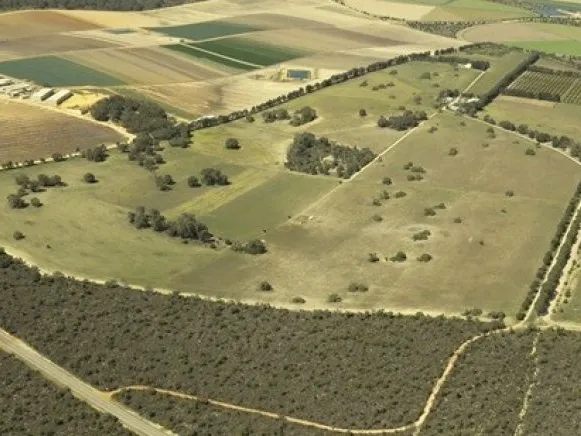 JJs FARM (MIXED FARMING / HORTICULTURE) - 202 ACRES WITH SIGNIFICANT WATER LICENCE