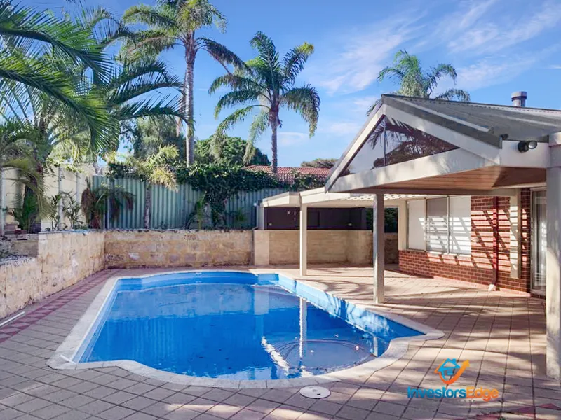 Recently Renovated Family Home Close to the Beach!