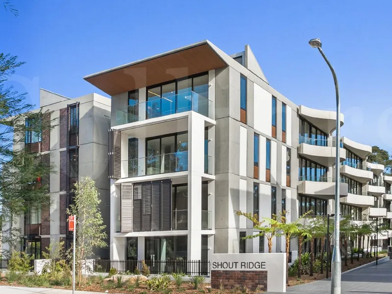 As-New parkside apartment in an exclusive lifestyle enclave