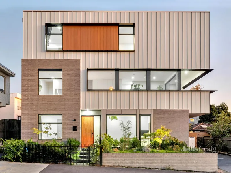 Luxurious Sustainable Living: A Captivating Townhome in a Coveted Location
