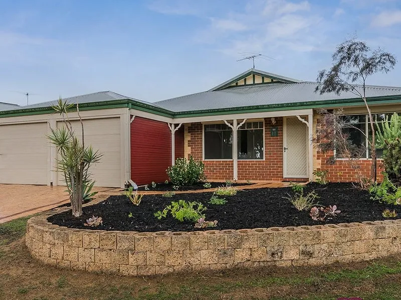 LARGE CORNER BLOCK FAMILY HOME