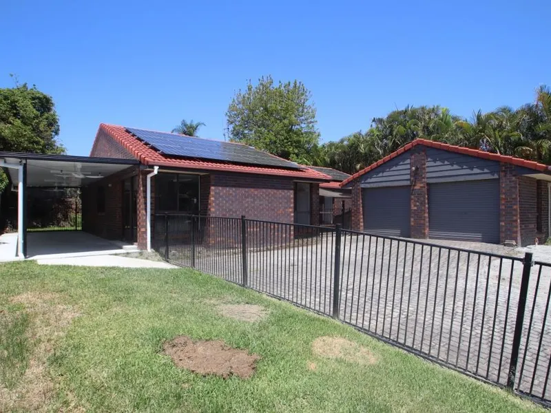 This fabulous family home is just waiting for the ideal family to move in.