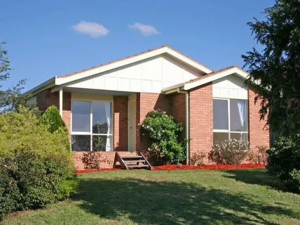 3 Bedroom Home in Quiet Court Location