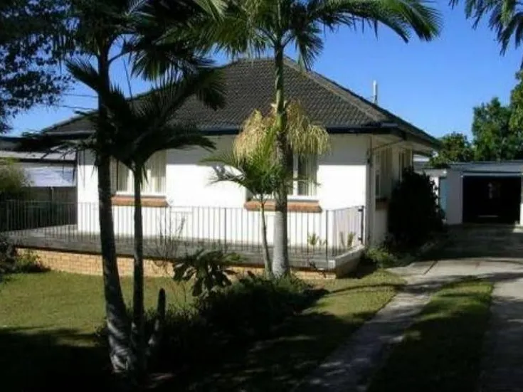 Three Bedroom Home !!!!