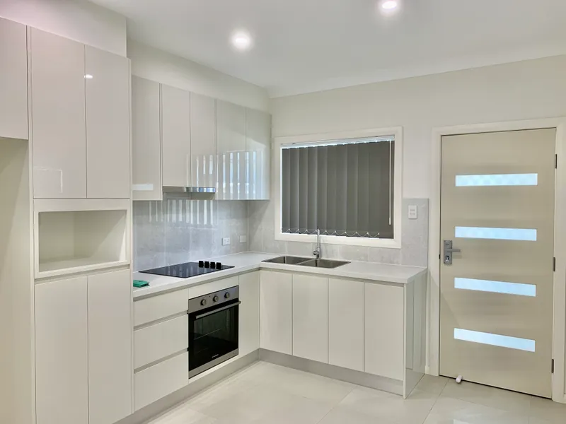 BRAND NEW GRANNY FLAT 