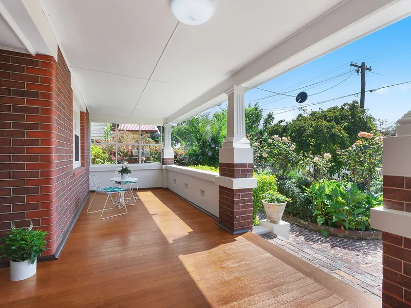 Elegant East Geelong Abode