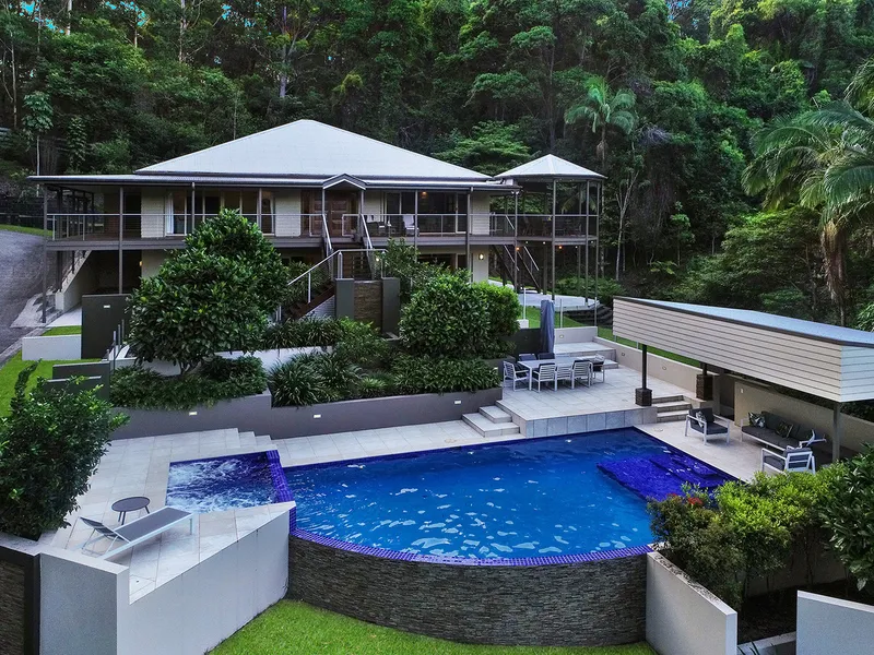 Private Mansion on 3+ Acres -  DA Underway To Gain A Block