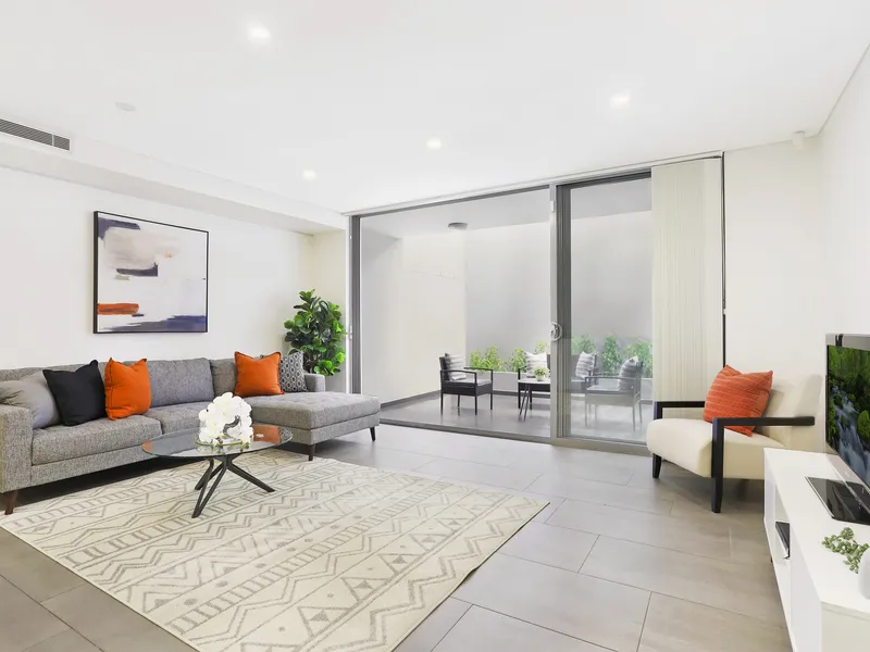 Entry on Donald Street - As-new Townhouse