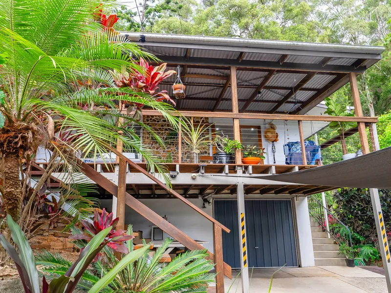 Character Filled Family Home on the Fringe of Town yet Immersed in Nature