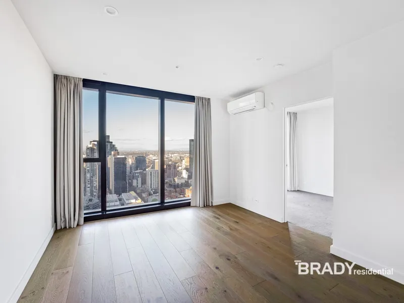 LUXURIOUS AND SLEEK LIVING IN ONE OF THE BEST MELBOURNE CENTRAL APARTMENT BUILDINGS! WHITEGOODS INCLUDED.