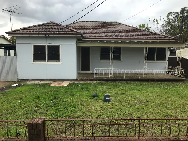HOUSE IN CABRAMATTA - FRESHLY PAINTED